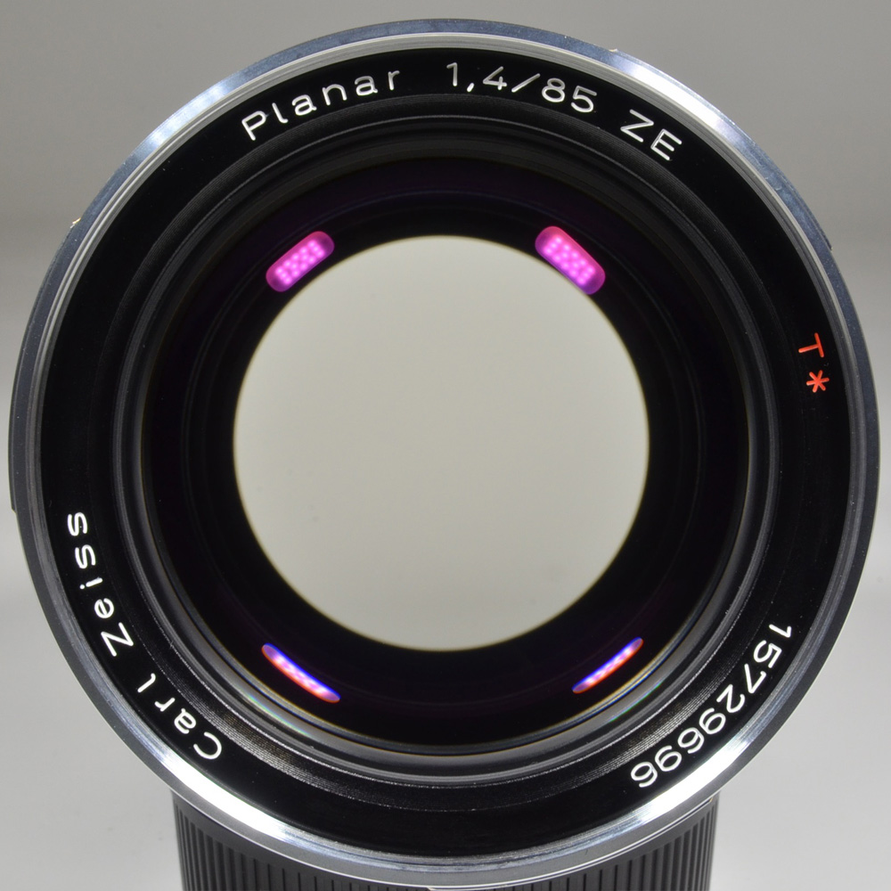 Zeiss 85mm F/1.4 Planar T* ZE